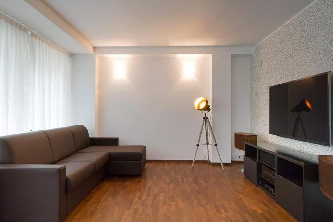 Central Stema Luxury Misano Adriatico Exterior foto
